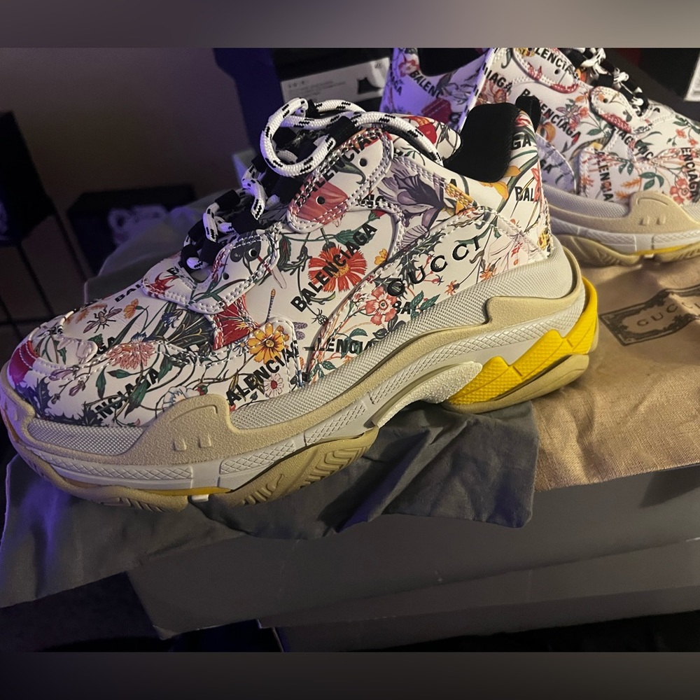✨⭐️Floral Balenciaga X Gucci triple S sneakers
